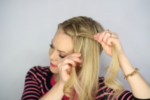 Easy Knotted Updo Step 5